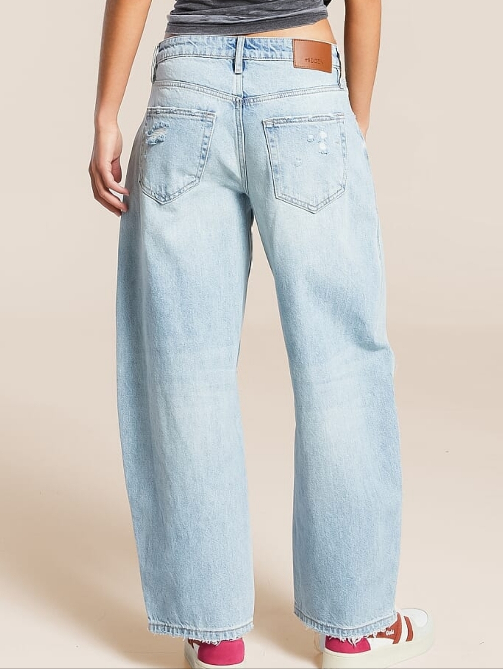 Light Wash Wide Leg Jeans - Women - Picture 10 of 10